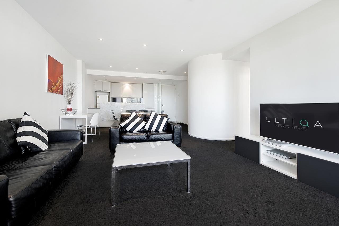 Ultiqa Little Collins Aparthotel Melbourne Exterior photo
